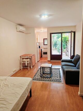  Appartement à louer 1 pièce 30 m² Avignon