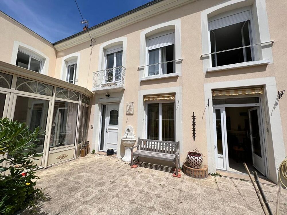 Vente Maison Maison - Montval Sur Loir - 8 pièce(s) - 208 m² Montval sur loir