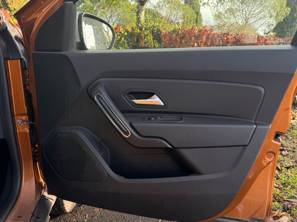 Duster II 1.0 TCe 100 Essentiel - Premi&egrave;re main 2020 occasion 33000 Bordeaux