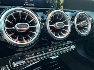 Classe A 250 224 7G-DCT AMG Line - Automatique Toit ouvrant 2019 occasion 31000 Toulouse