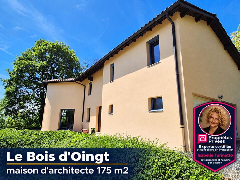 LE BOIS D'OINGT. Villa d'architecte 6 pièces 175 m2 sur terrain de 1214m2