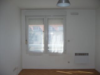 Appartement à louer 1 pièce 23 m²