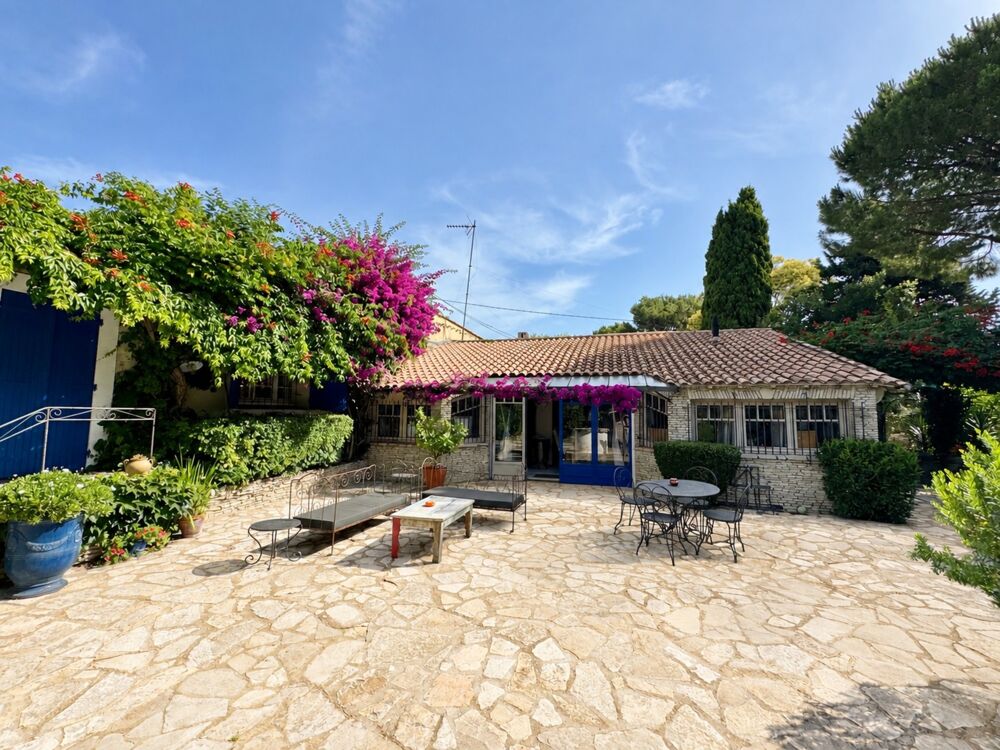 Mas en pierre de plain pied - 250 m²- piscine pool house esprit Ibiza - Montpellier Centre (34)