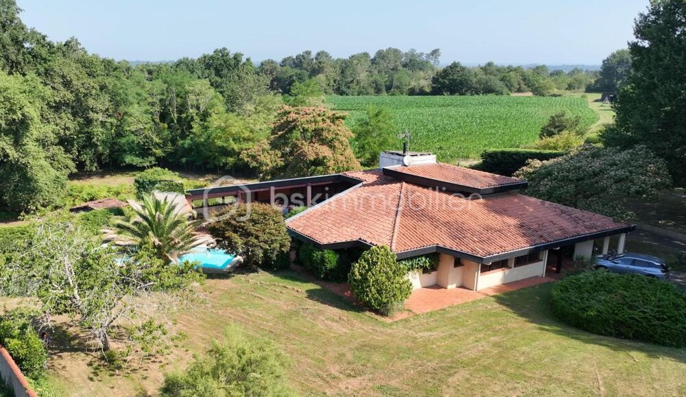 Vente Propriété/Château Superbe propriété de 190 m²  – Calme, piscine et nature aux portes de Dax Heugas