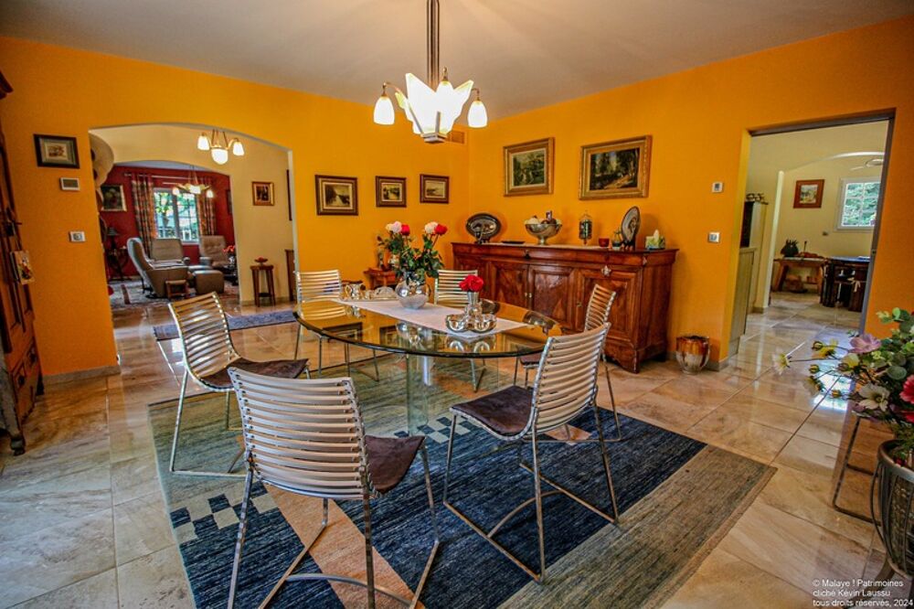 Une maison de Maître contemporaine à Candresse avec dépendances et son jardin de 2500m2 arboré