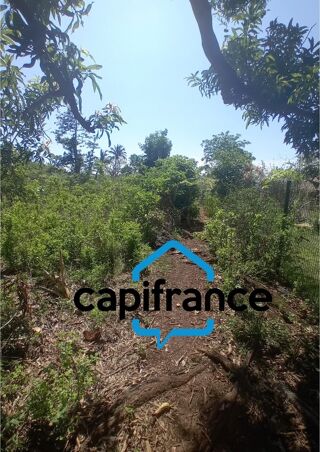  Terrain à vendre 596 m²