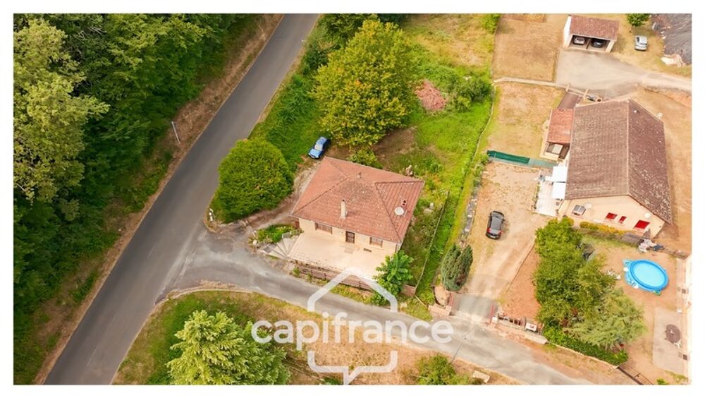 Maison individuelle de 106 m² avec jardin et ruisseau  Roufillac / Carlux