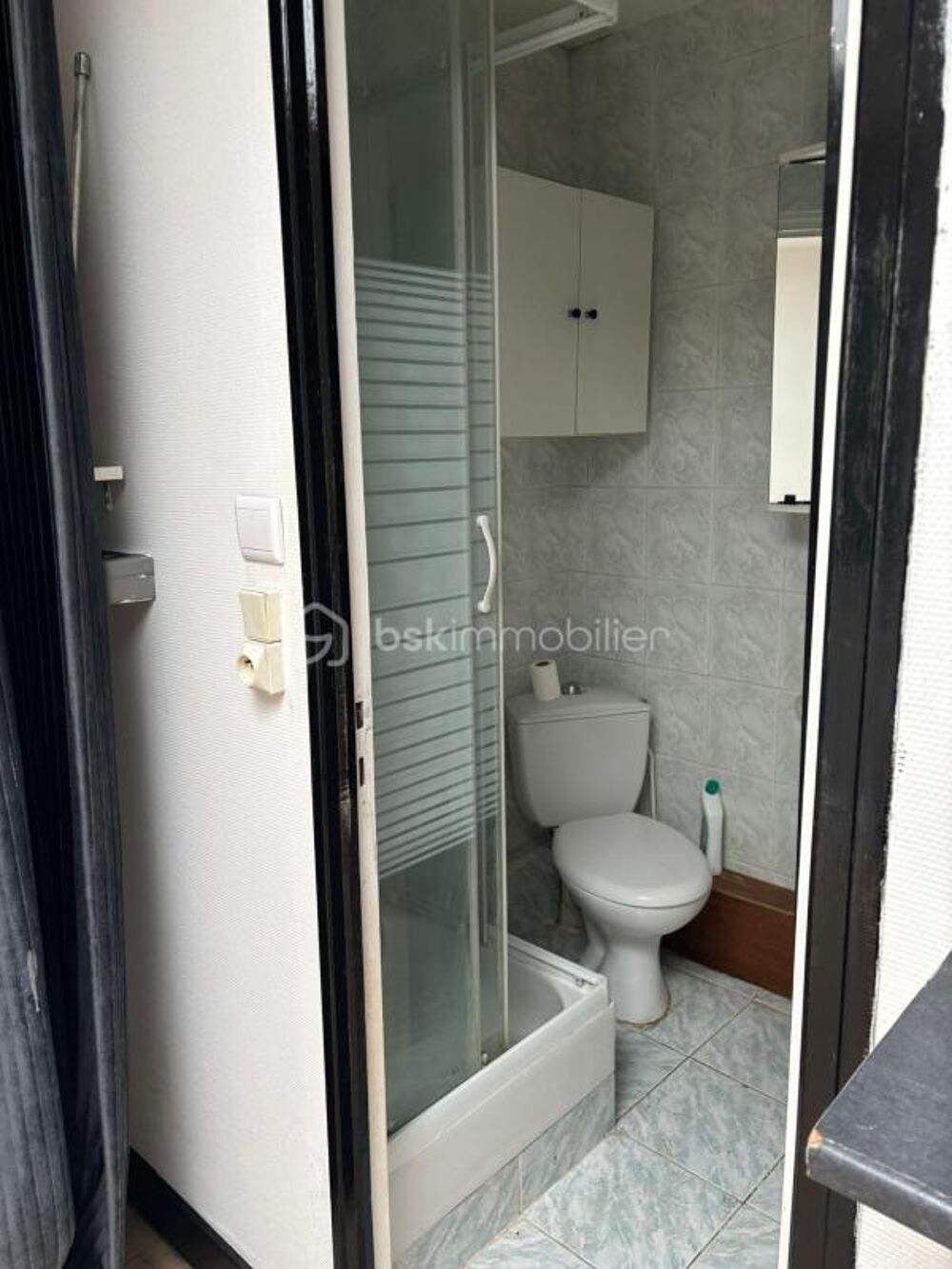 ? Studio 20 m²  Gare dAmiens à 2 min à pied  Cour intérieure calme