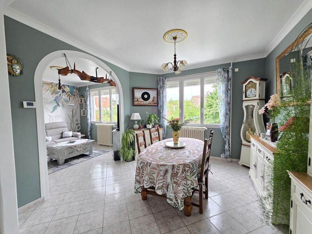 Vente Maison Maison individuelle avec 4 chambres, véranda et magnifique jardin - 175 M2 utiles Brou sur chantereine
