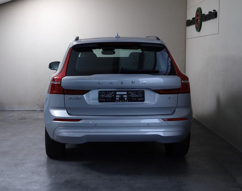 XC60 Core – 1&egrave;re Main Chauffage Stationnaire Services Google 2024 occasion 33000 Bordeaux