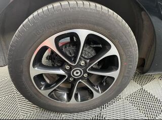 ForTwo Base 52 kW (453.342) PRIME 2015 occasion 17139 Dompierre-sur-Mer