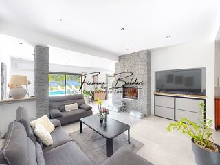  Maison à vendre 6 pièces 212 m²