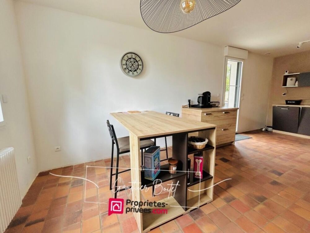 Vente Maison Maison  Coulommiers Plain pied Rénovation complète 6 pièce(s) 153 m2 Coulommiers