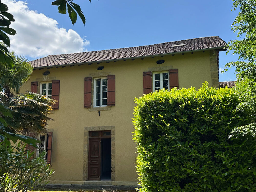 Dpt Gers (32), à vendre proche de EAUZE maison P12 de 300 m² - Terrain de 8805 m²