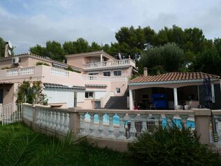  Propri�t�/ch�teau � vendre 6 pi�ces 252 m�