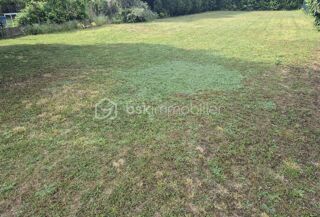  Terrain à vendre 597 m²