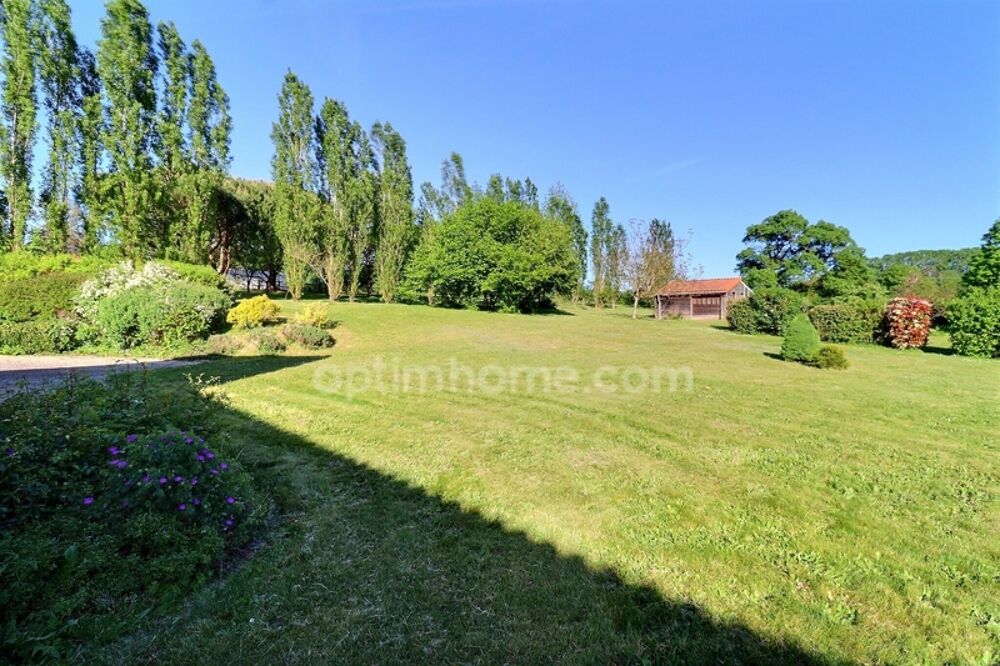 Maison 10 pièces 205 m² · à Vallet · 205 m² · 370 000 €