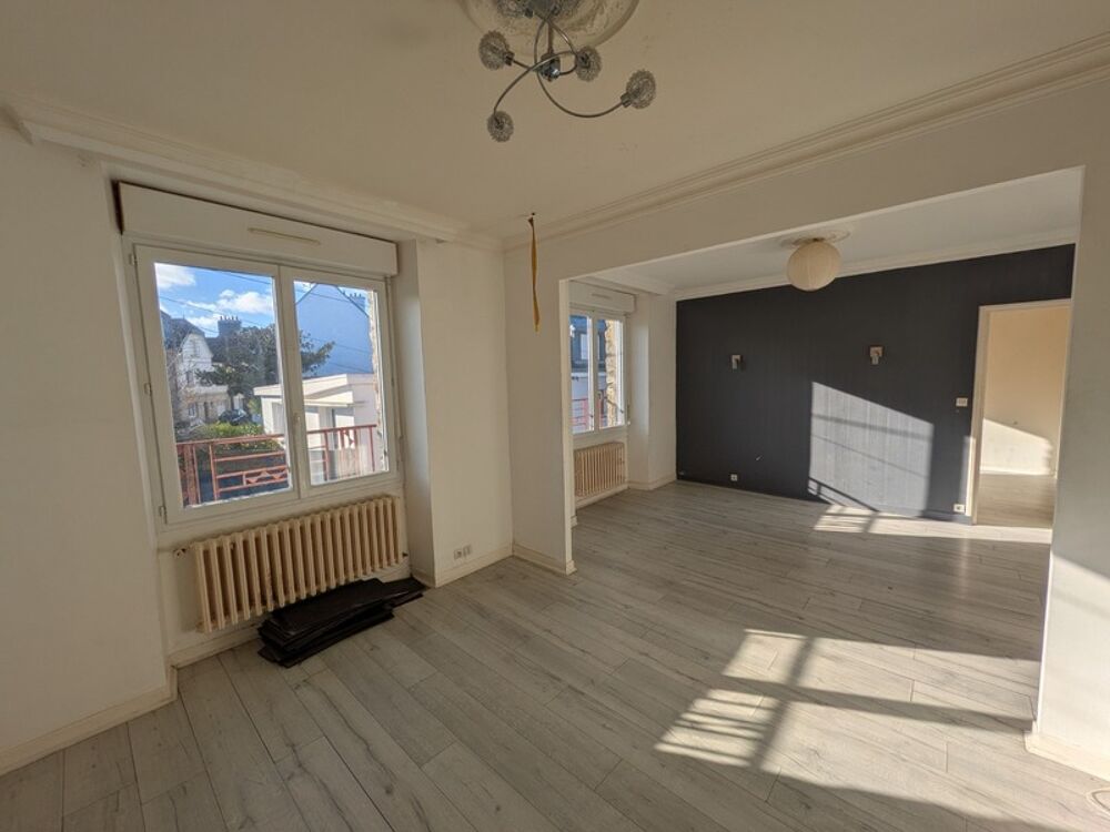 LORIENT APPARTEMENT DE 66 M² HABITABLE A RAFRAICHIR DE TYPE 3 A PROXIMITÉ DU CENTRE VILLE ET DE LA ROCADE