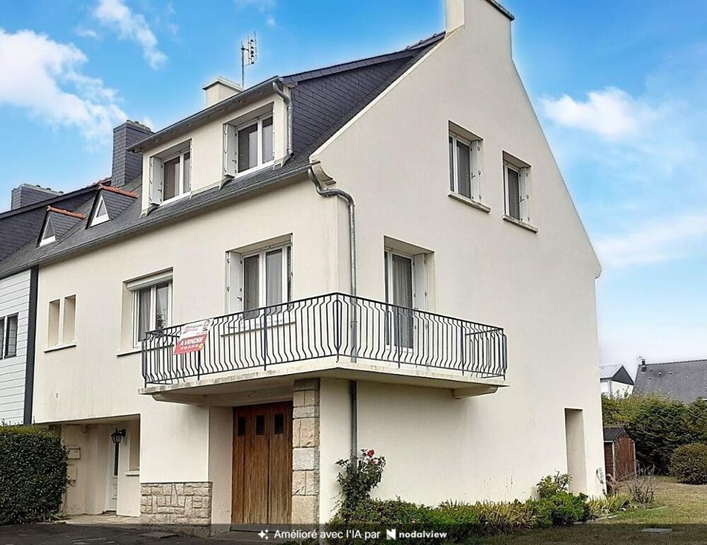 Maison mitoyenne T8 de 161 m² avec grand jardin à Crozon (29 160 ) A NE PAS LAISSER PASSER !