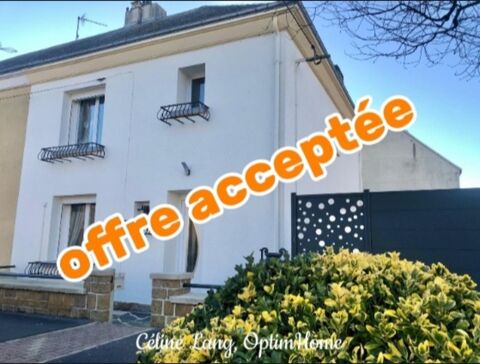   Coup de c�ur � Maison de ville �l�gante et lumineuse avec 3 chambres, jardin clos, garage et sous-sol � Carignan (08110), 10 min Maison - 4 pi�ce(s) - 126 m�