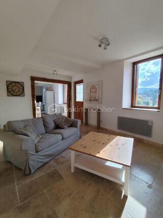  Immeuble à vendre 10 pièces 166 m²
