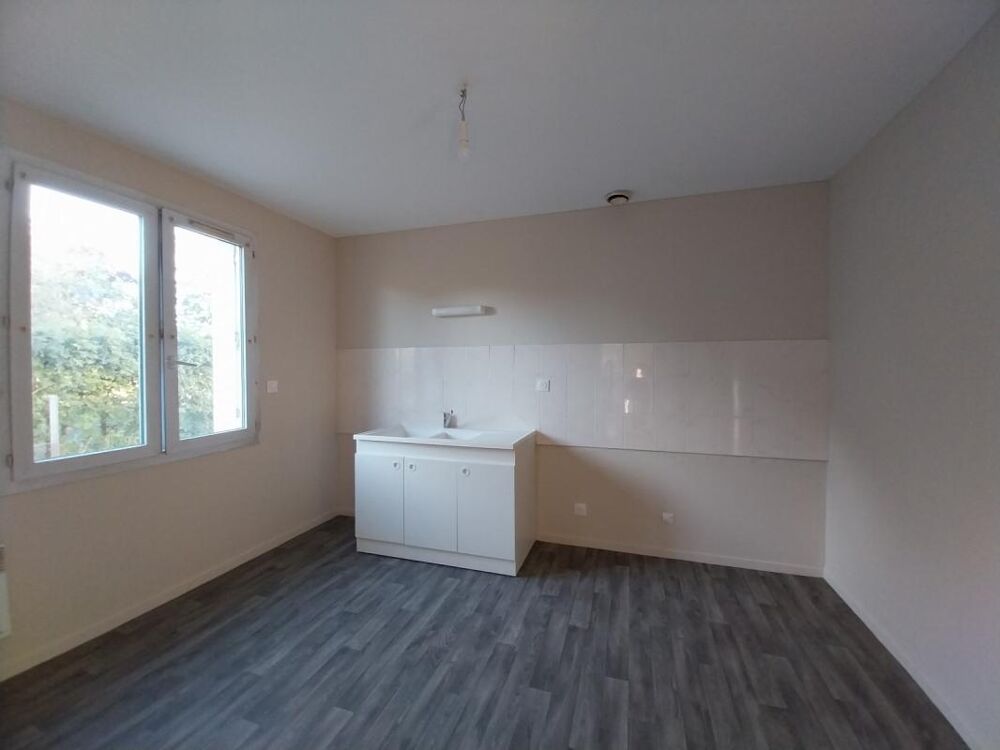 Location Appartement Maison Type 3 avec Garage - JUZENNECOURT Juzennecourt