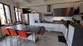  Maison à vendre 8 pièces 323 m²