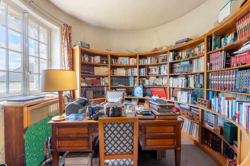 à vendre  Propriété/château Dammartin-en-Serve (78111)