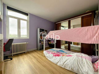  Maison  vendre 7 pices 158 m