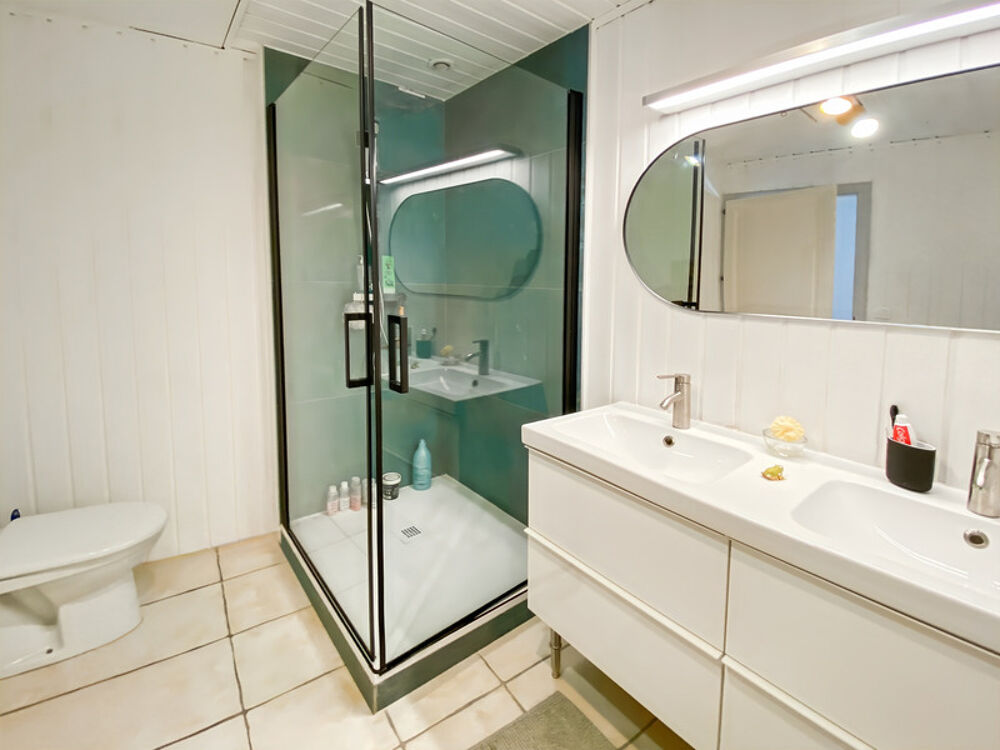 � vendre  Maison Grilly (01220)