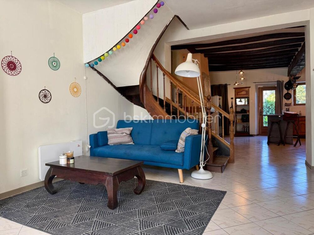 Maison 6 pièces 176 m² · à Chemille sur Deme · 176 m² · 194 000 €