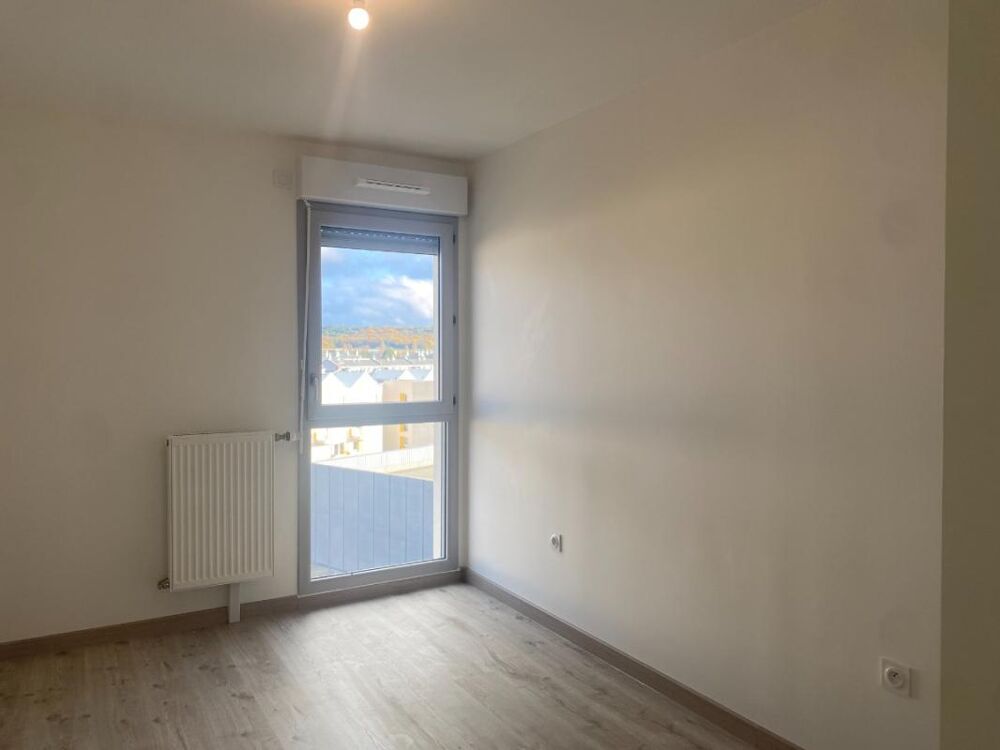 Location Appartement T3 avec balcon et parking à NEMOURS Nemours