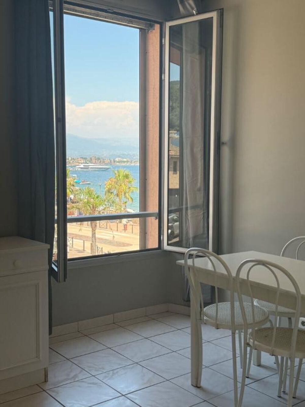 Vente Appartement Théoule sur Mer, Studio 22m²  vue mer,  Port et plages à pied Theoule sur mer