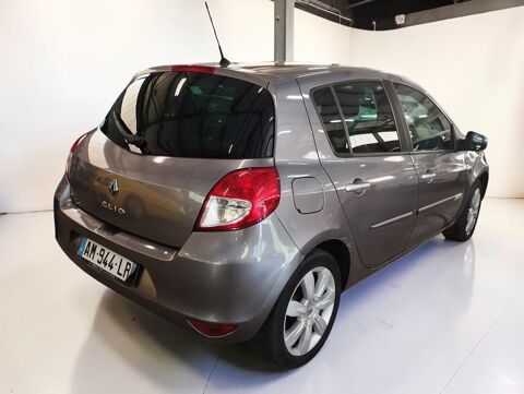 Clio III 1.5 DCI 85 EXCEPTION 5P 2010 occasion 06640 Saint-Jeannet