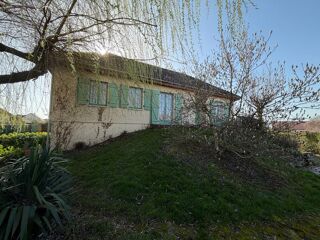 Vente Maison Joli pavillon sur sous sol dans un quartier calme de Sermoise sur Loire Sermoise sur loire