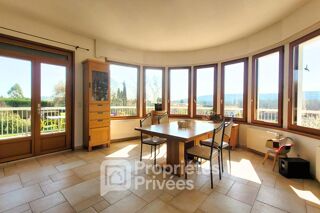  Maison à vendre 9 pièces 196 m²