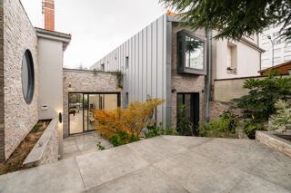  Maison � vendre 9 pi�ces 205 m�