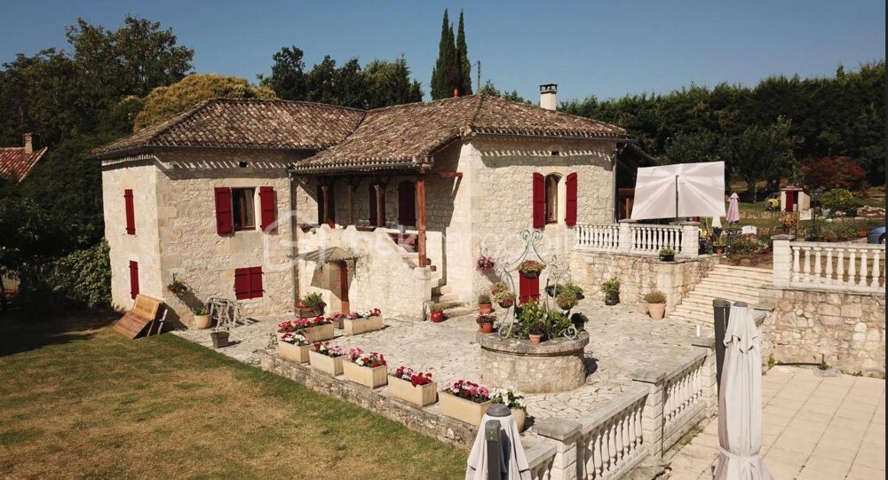Vente Propriété/Château Magnifique propriété en pierres et ses gîtes - garages - piscine Valence