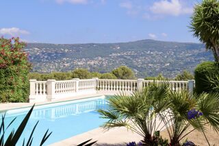  Villa à vendre 6 pièces 205 m²