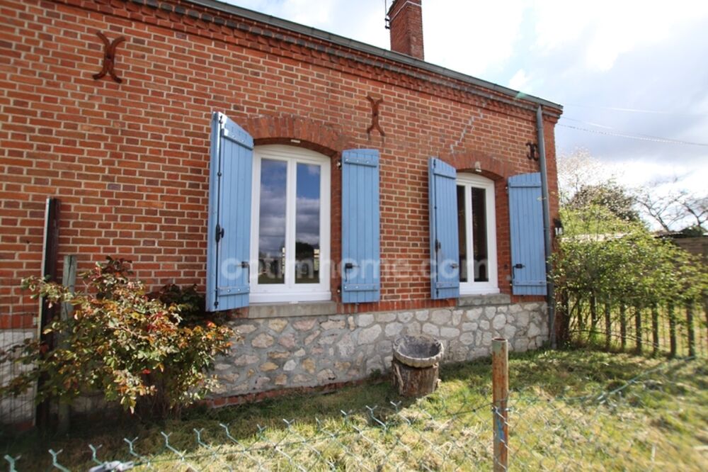 SOUESMES, Village de Sologne, maison en briques de 50 m2 + grenier aménageable