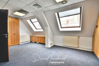  Immeuble à vendre 15 + pièces 517 m²