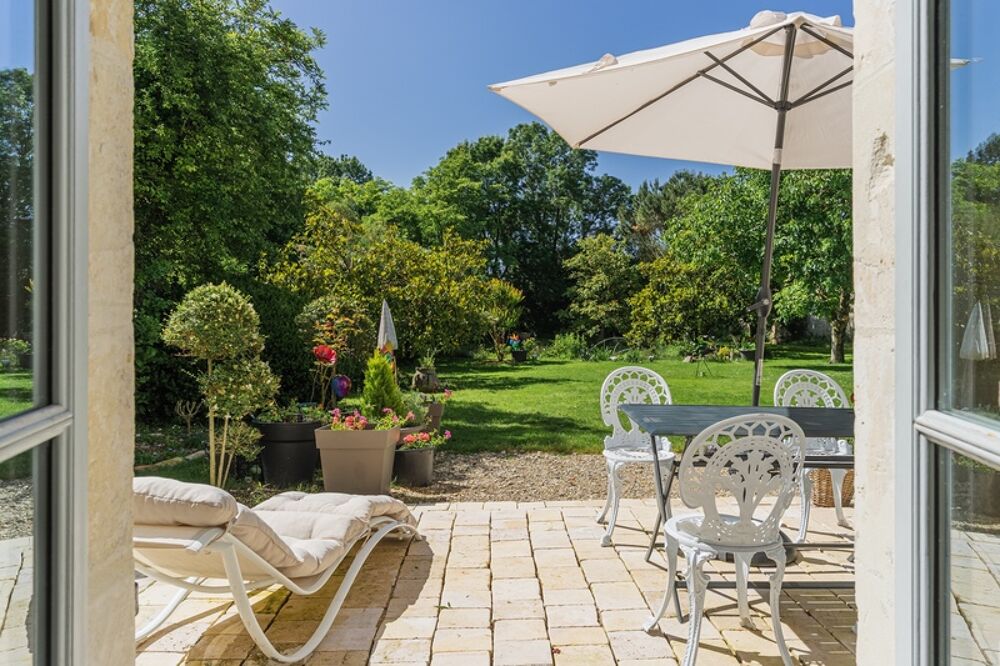 à vendre  Propriété/château Aigrefeuille-d'Aunis (17290)