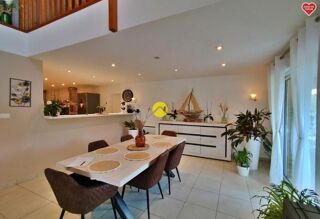  Maison � vendre 8 pi�ces 274 m�