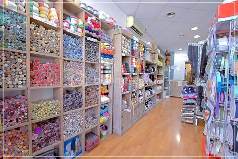 Fonds de commerce MERCERIE / LINGERIE / RETOUCHES � 74 000 � 74000 38110 La tour du pin