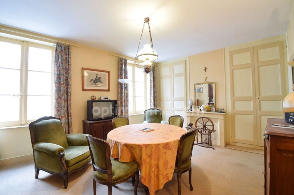 *** EXCLUSIVITE *** APPARTEMENT + LOCAL COMMERCIAL LOUÉ *** BILLOM CENTRE VILLE ***