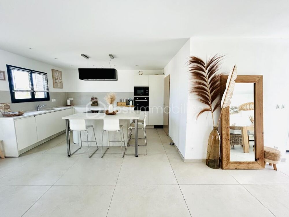 Vente Maison Maison contemporaine de 2022 avec piscine Redessan