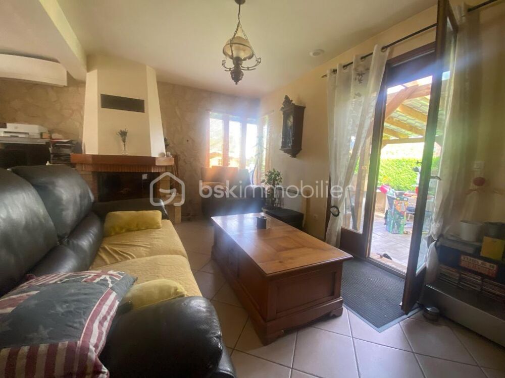A saisir, belle maison familiale au calme d'une impasse située à Breuillet (91)