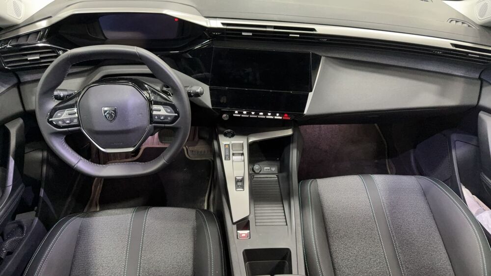 308 III 1.5 BlueHDi 130 EAT8 Allure - Automatique 2025 occasion 54000 Nancy