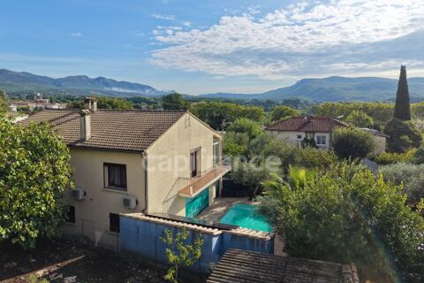   Appartement T3 avec piscine privée Appartement - 3 pièce(s) - 93 m²