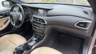 Q30 1.6 T 156 7G-DCT Premium 2017 occasion 91170 Viry Chatillon